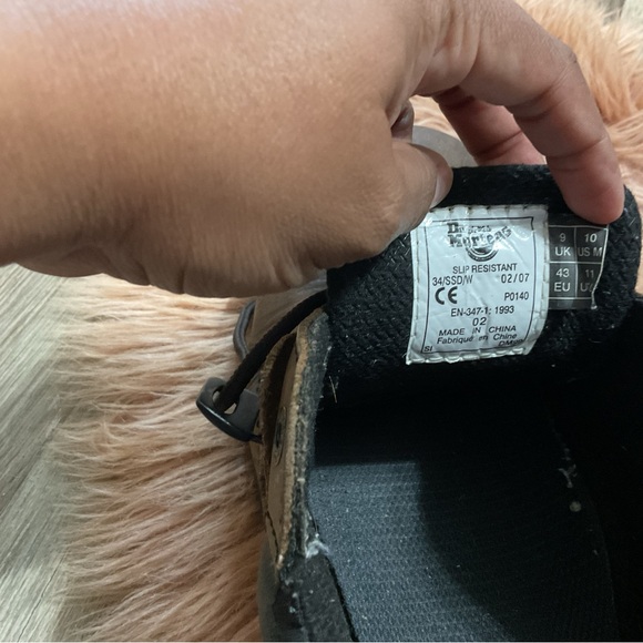 Dr. Martens Brown Industrial  Shoes Size 10 - Picture 13 of 15